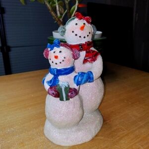 Vintage snow mom and snow daughter